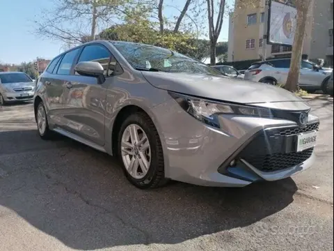 Used TOYOTA COROLLA Hybrid 2020 Ad 