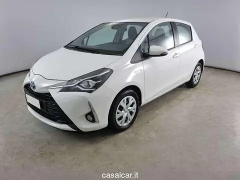 Used TOYOTA YARIS Hybrid 2019 Ad 