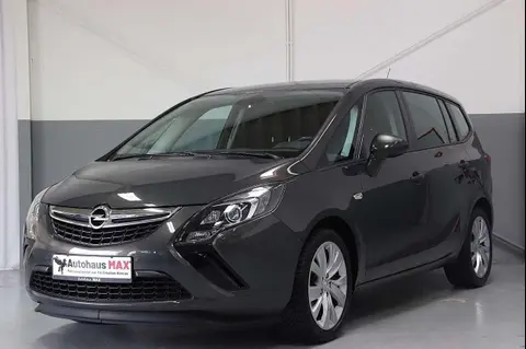 Used OPEL ZAFIRA Petrol 2016 Ad 