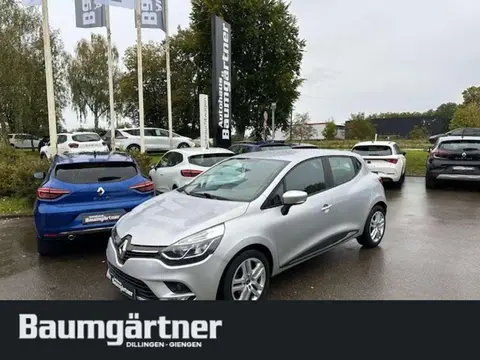 Annonce RENAULT CLIO Essence 2019 d'occasion Allemagne