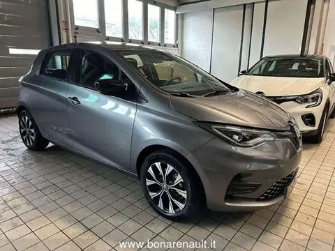 Used RENAULT ZOE Electric 2023 Ad 