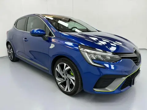 Used RENAULT CLIO Hybrid 2021 Ad 