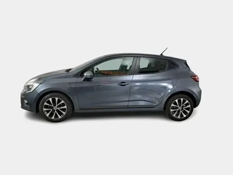 Used RENAULT CLIO Petrol 2021 Ad 