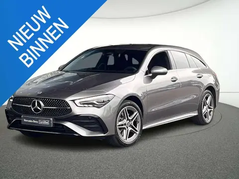 Used MERCEDES-BENZ CLASSE CLA Hybrid 2023 Ad 