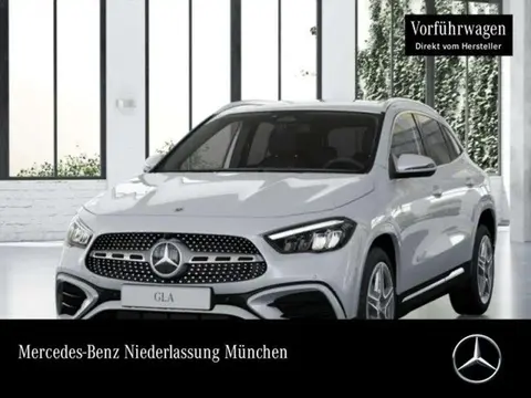 Annonce MERCEDES-BENZ CLASSE GLA Essence 2024 d'occasion Allemagne