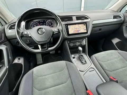 Used VOLKSWAGEN TIGUAN Petrol 2018 Ad 