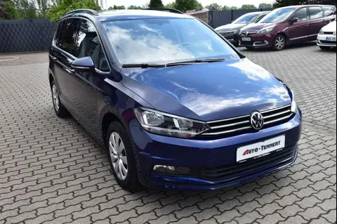 Used VOLKSWAGEN TOURAN Petrol 2021 Ad 