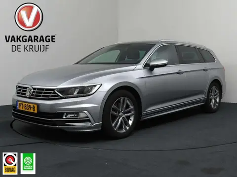 Used VOLKSWAGEN PASSAT Petrol 2017 Ad 