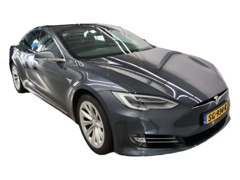 Used TESLA MODEL S Electric 2018 Ad 