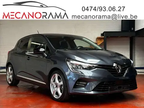 Used RENAULT CLIO Petrol 2021 Ad Belgium