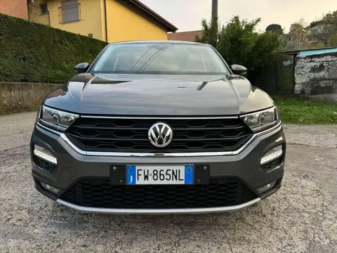 Annonce VOLKSWAGEN T-ROC Essence 2019 d'occasion 