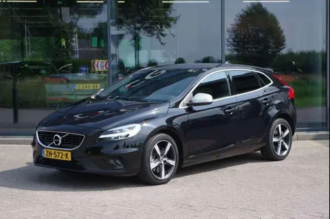 Used VOLVO V40 Petrol 2019 Ad 