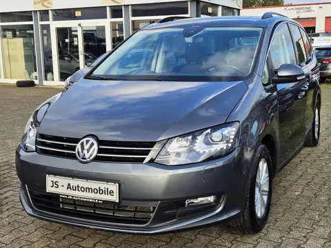 Used VOLKSWAGEN SHARAN Petrol 2022 Ad 