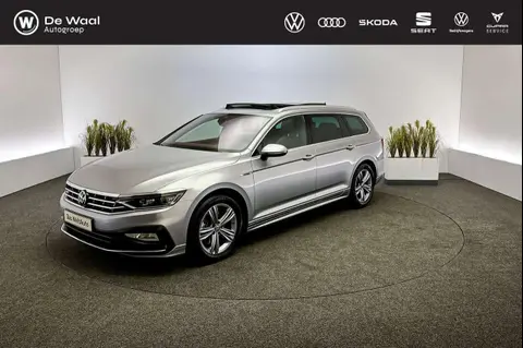 Annonce VOLKSWAGEN PASSAT Essence 2022 d'occasion 