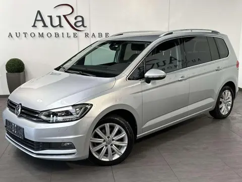 Used VOLKSWAGEN TOURAN Diesel 2019 Ad 