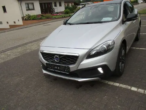 Annonce VOLVO V40 Diesel 2015 d'occasion 