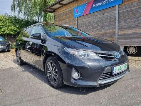 Used TOYOTA AURIS Hybrid 2015 Ad 