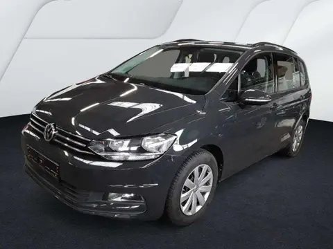 Used VOLKSWAGEN TOURAN Diesel 2017 Ad 