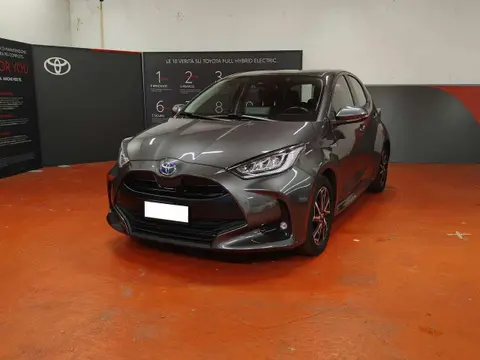 Used TOYOTA YARIS Hybrid 2020 Ad 