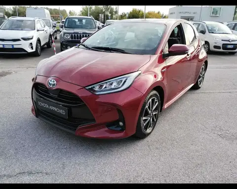 Used TOYOTA YARIS Hybrid 2020 Ad 