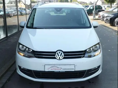 Used VOLKSWAGEN SHARAN Petrol 2020 Ad Germany