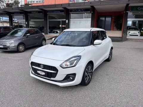 Used SUZUKI SWIFT Hybrid 2021 Ad 