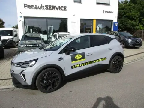 Used RENAULT CAPTUR Petrol 2024 Ad 