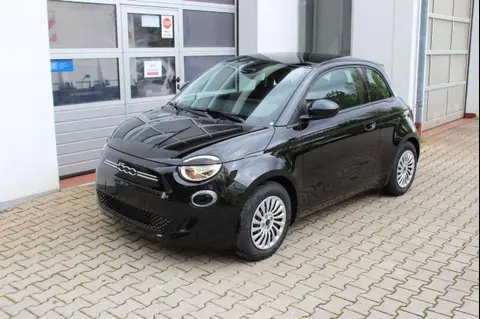 Used FIAT 500 Electric 2023 Ad 