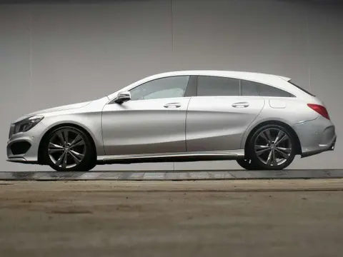 Annonce MERCEDES-BENZ CLASSE CLA Essence 2015 d'occasion 