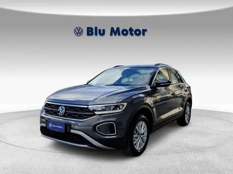 Used VOLKSWAGEN T-ROC Diesel 2023 Ad 