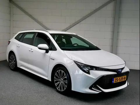 Used TOYOTA COROLLA Hybrid 2019 Ad 