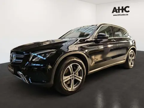 Used MERCEDES-BENZ CLASSE GLC Petrol 2018 Ad 