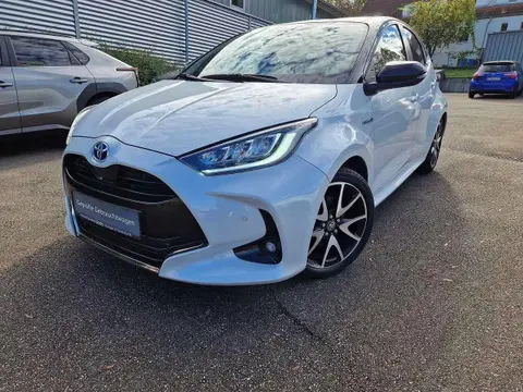 Used TOYOTA YARIS Hybrid 2021 Ad 