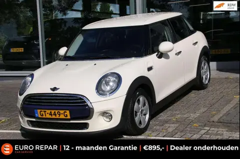 Used MINI COOPER Petrol 2015 Ad 