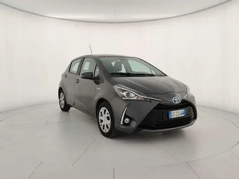 Used TOYOTA YARIS Hybrid 2020 Ad 