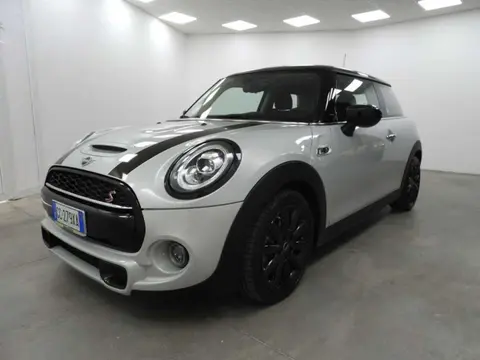 Annonce MINI COOPER Essence 2020 d'occasion 