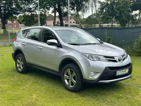 Used TOYOTA RAV4 Petrol 2015 Ad Germany