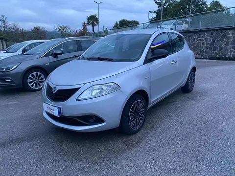 Annonce LANCIA YPSILON Hybride 2021 d'occasion 