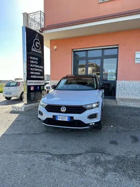 Used VOLKSWAGEN T-ROC Diesel 2018 Ad 