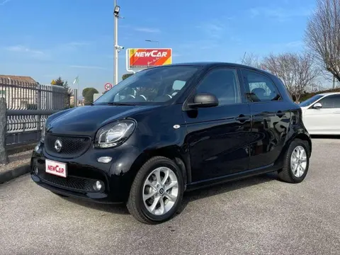 Annonce SMART FORFOUR Essence 2017 d'occasion 