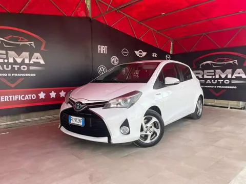 Used TOYOTA YARIS Hybrid 2016 Ad 