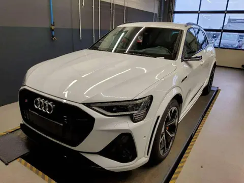 Used AUDI E-TRON Electric 2021 Ad 