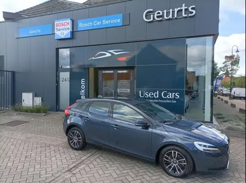 Annonce VOLVO V40 Essence 2019 d'occasion 