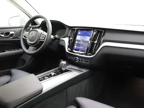 Annonce VOLVO V60 Essence 2023 d'occasion 