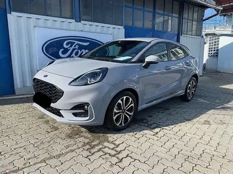 Used FORD PUMA Hybrid 2022 Ad 