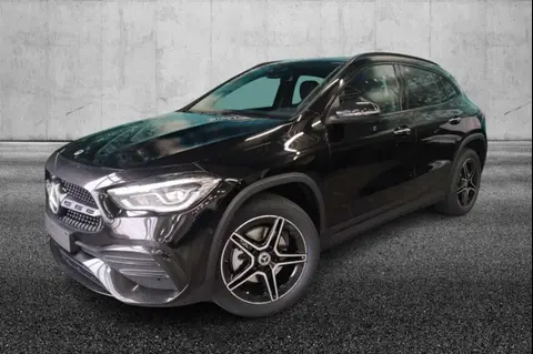 Used MERCEDES-BENZ CLASSE GLA Hybrid 2022 Ad 