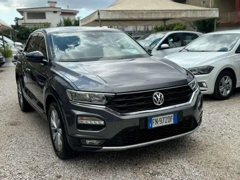 Annonce VOLKSWAGEN T-ROC Essence 2018 d'occasion 