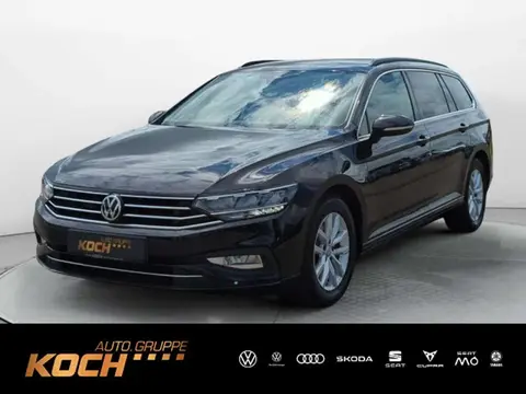 Used VOLKSWAGEN PASSAT Petrol 2020 Ad 