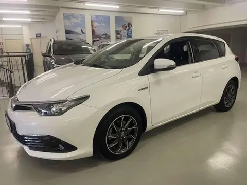 Used TOYOTA AURIS Hybrid 2017 Ad 