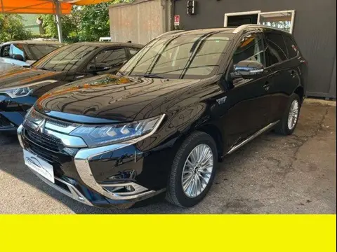 Used MITSUBISHI OUTLANDER  2019 Ad 